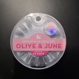 Olive & June Lavender Shimmer Press-On Nails